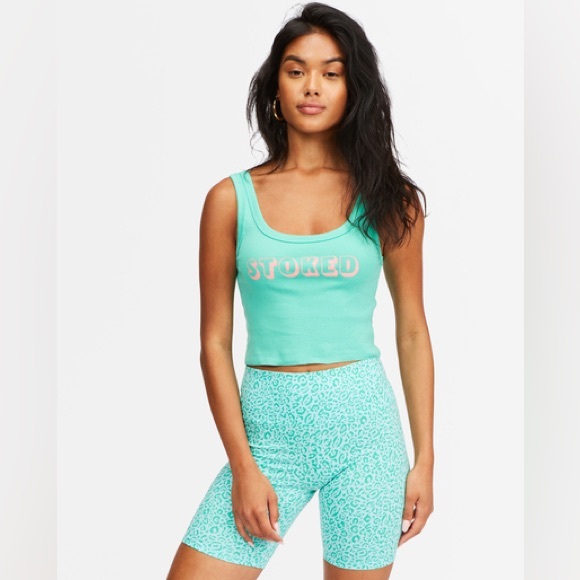 Billabong Biker Babe Shorts in Tropical Green Animal Print Size Small - Picture 1 of 9